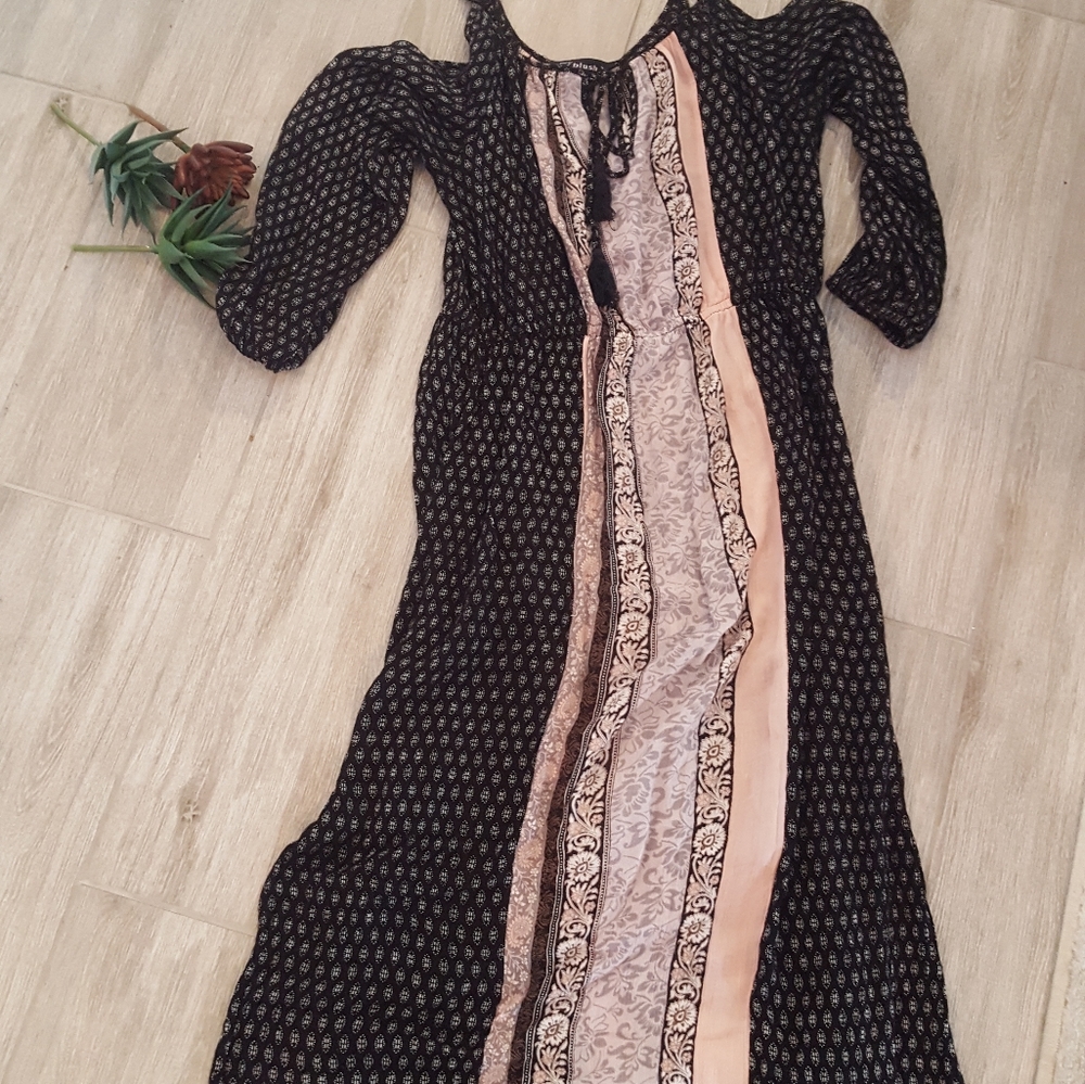 Long gauze, off the shoulder bohemium dress